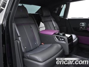 Rolls-Royce Phantom 6.7 EWB V12 2024 года из Южной Кореи
