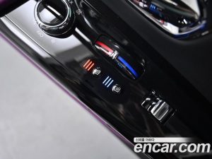 Rolls-Royce Phantom 6.7 EWB V12 2024 года из Южной Кореи