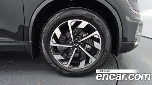 Renault-KoreaSamsung QM6 Quest 2.0 LPe LE 2WD 2024 года из Южной Кореи