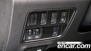 Renault-KoreaSamsung QM6 Quest 2.0 LPe LE 2WD 2024 года из Южной Кореи