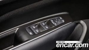 Renault-KoreaSamsung QM6 Quest 2.0 LPe LE 2WD 2024 года из Южной Кореи