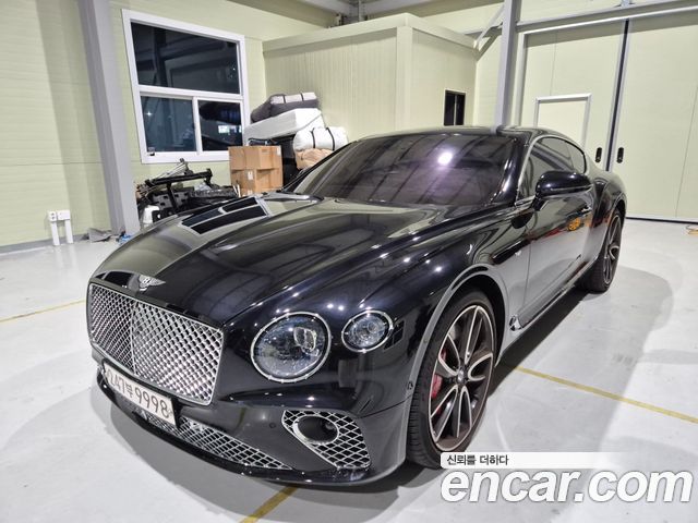 Bentley Continental 4.0 GT 2022 года из Кореи