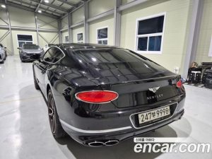 Bentley Continental 4.0 GT 2022 года из Южной Кореи