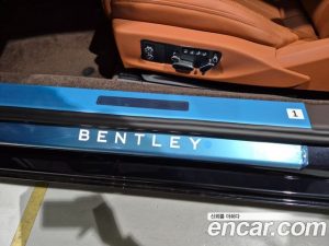 Bentley Continental 4.0 GT 2022 года из Южной Кореи
