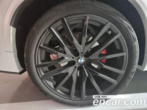 BMW X5 xDrive 40d M Sport Online Exclusive Edition 2025 года из Южной Кореи