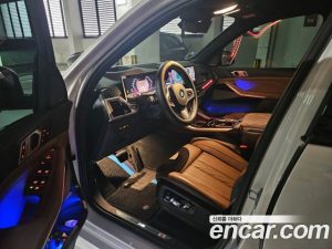 BMW X5 xDrive 40d M Sport Online Exclusive Edition 2025 года из Южной Кореи