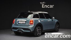 Mini Cooper 5Door MULTITONE Edition 2023 года из Южной Кореи