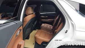 Genesis GV70 2.5T Бензин 2WD 2025 года из Южной Кореи