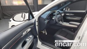 Genesis GV70 2.5T Бензин AWD 2024 года из Южной Кореи