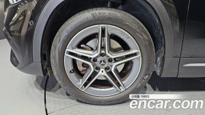 Mercedes-Benz GLA-Class GLA250 4MATIC 2023 года из Южной Кореи