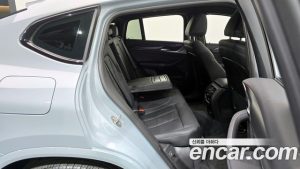 BMW X4 xDrive20i M Sport 2023 года из Южной Кореи