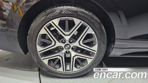 Hyundai Grandeur 2.5 Бензин 2WD 2025 года из Южной Кореи