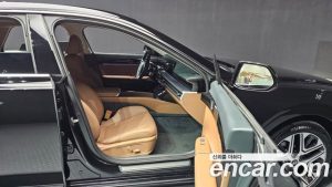 Hyundai Grandeur 2.5 Бензин 2WD 2025 года из Южной Кореи