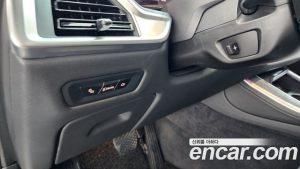 BMW X5 xDrive 40i xLine 2024 года из Южной Кореи