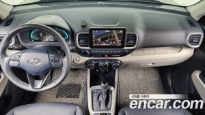 Hyundai Venue 1.6 Premium 2025 года из Южной Кореи