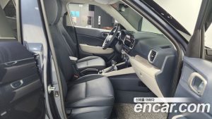 Hyundai Venue 1.6 Premium 2025 года из Южной Кореи