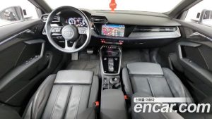 Audi A3 40 TFSI Premium 2023 года из Южной Кореи
