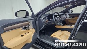 Volvo S90 T8 AWD ULTIMATE Bright 2023 года из Южной Кореи