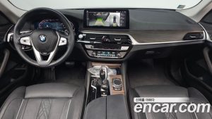 BMW 5-Series 530i Luxury 2023 года из Южной Кореи