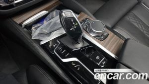 BMW 5-Series 530i Luxury 2023 года из Южной Кореи