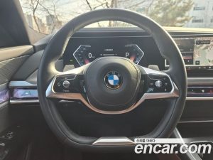 BMW 7-Series 740i sDrive Design Pure Excellence 2023 года из Южной Кореи