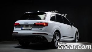 Audi Q7 55 TFSI 4WD Premium 2023 года из Южной Кореи