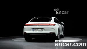 Porsche Panamera 2.9 AWD 2025 года из Южной Кореи