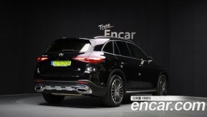Mercedes-Benz GLC-Class GLC300 4MATIC AMG Line 2024 года из Южной Кореи