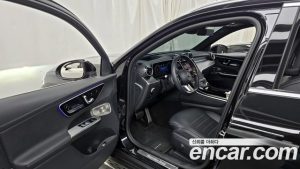 Mercedes-Benz GLC-Class GLC300 4MATIC AMG Line 2024 года из Южной Кореи