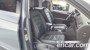 Volkswagen Tiguan 2.0 TDI Prestige 2023 года из Южной Кореи