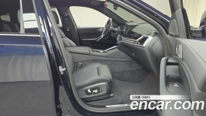 BMW X6 xDrive40i M Sport 2025 года из Южной Кореи