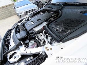 Mercedes-Benz E-Class E300e 4MATIC Exclusive 2023 года из Южной Кореи