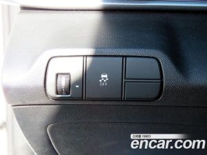 Hyundai AVANTE 1.6 2024 года из Южной Кореи