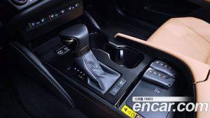 Lexus ES Executive 2025 года из Южной Кореи