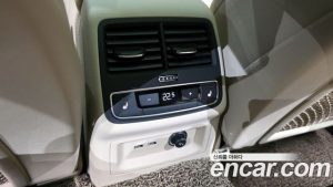 Audi A5 40 TFSI 4WD Premium Sportback 2023 года из Южной Кореи