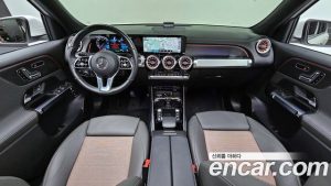 Mercedes-Benz EQB EQB300 4MATIC ELECTRIC ART 2024 года из Южной Кореи