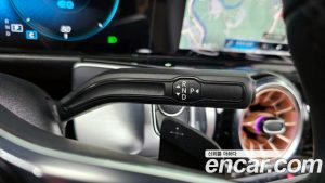 Mercedes-Benz EQB EQB300 4MATIC ELECTRIC ART 2024 года из Южной Кореи