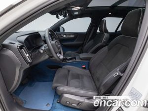 Volvo XC40 Twin ULTIMATE 2024 года из Южной Кореи