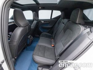 Volvo XC40 Twin ULTIMATE 2024 года из Южной Кореи