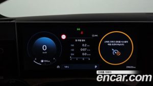 Hyundai Santafe Бензин 2.5T 2WD 2024 года из Южной Кореи