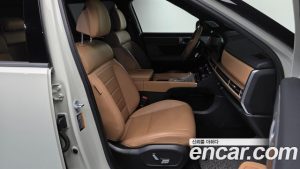 Hyundai Santafe Бензин 2.5T 2WD 2024 года из Южной Кореи
