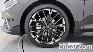 Kia K5 1.6 Turbo 2024 года из Южной Кореи