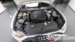 Audi A6 45 TFSI 2023 года из Южной Кореи
