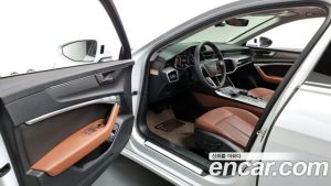 Audi A6 45 TFSI 2023 года из Южной Кореи