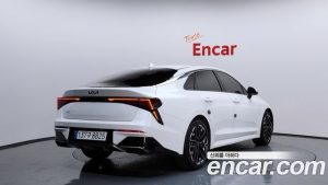 Kia K5 1.6 Turbo 2024 года из Южной Кореи