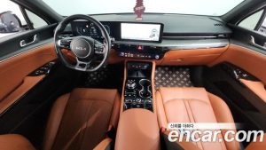 Kia K5 1.6 Turbo 2024 года из Южной Кореи