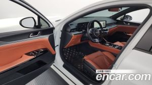 Kia K5 1.6 Turbo 2024 года из Южной Кореи