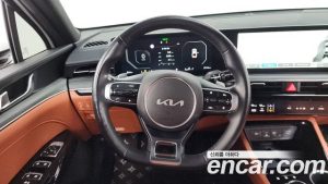 Kia K5 1.6 Turbo 2024 года из Южной Кореи