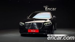 Mercedes-Benz S-Class S500L 4MATIC 2023 года из Южной Кореи
