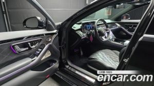 Mercedes-Benz S-Class S500L 4MATIC 2023 года из Южной Кореи
